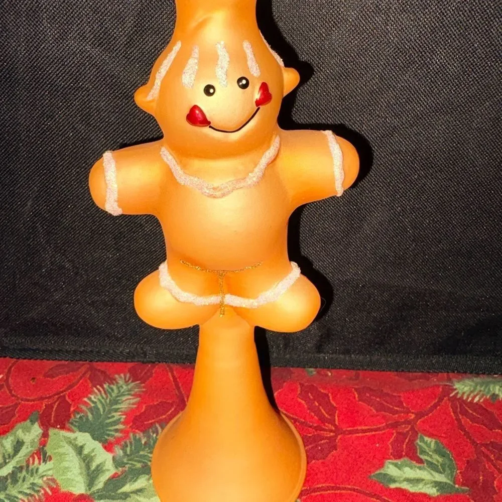 Charming Gingerbread Glass Tree Topper